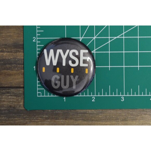 WYSE Guy Gal Pin Lot Employee Cloud Computing Tech Convention Promo 1980's - Picture 6 of 6